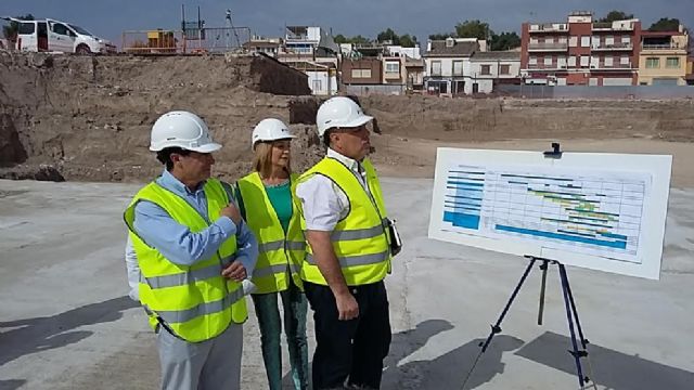 Las obras del nuevo Centro de Ferias y Congresos se aceleran con el establecimiento de doble turno de trabajo e inician sus trabajos de cimentación - 1, Foto 1