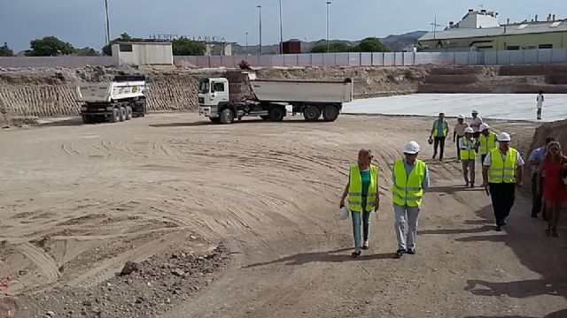 Las obras del nuevo Centro de Ferias y Congresos se aceleran con el establecimiento de doble turno de trabajo e inician sus trabajos de cimentación - 2, Foto 2