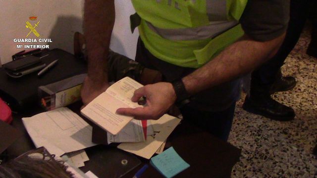 La Guardia Civil desarticula una organización criminal china dedicada al tráfico de seres humanos - 3, Foto 3