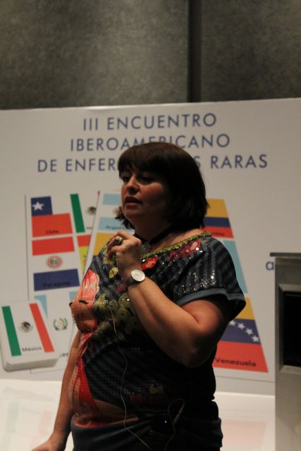El proyecto Terapia de la amistad y el Centro Multidisciplinar Celia Carrión Pérez de Tudela se exponen en el III encuentro Iberoamericano de Enfermedades Raras, Foto 6