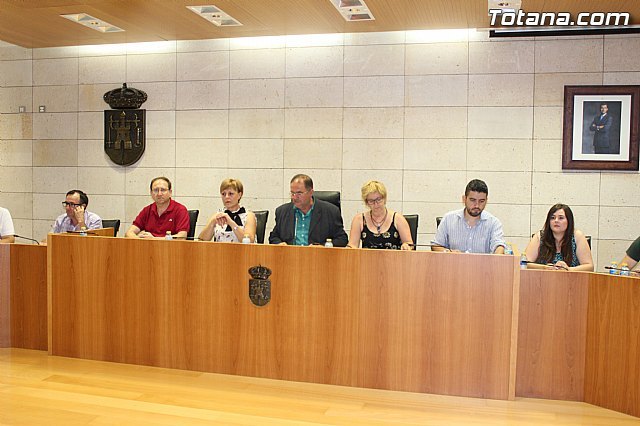 El Pleno aprueba las retribuciones para los concejales que desempeñarán sus cargos esta legislatura, Foto 1