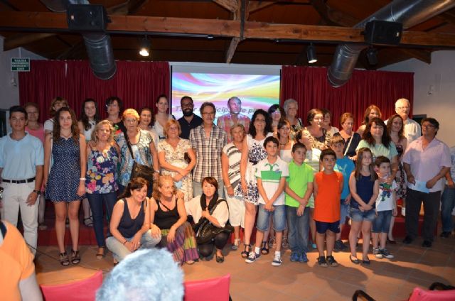 El Museo de San Javier acoge una macro exposición de 70 pintores alumnos del Taller municipal de Pintura - 1, Foto 1