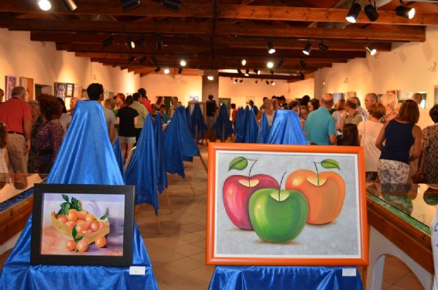 El Museo de San Javier acoge una macro exposición de 70 pintores alumnos del Taller municipal de Pintura - 2, Foto 2