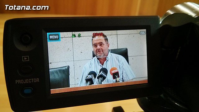 El alcalde da a conocer los nombres de los cargos y retribuciones de los miembros con dedicación exclusiva que integran el Gobierno municipal, Foto 1