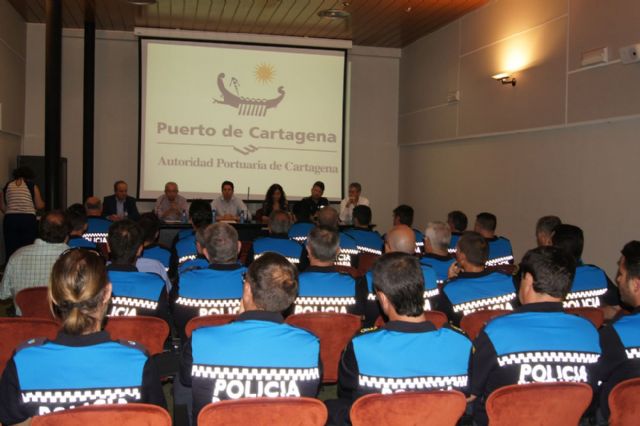 La Policía Portuaria, al día en Protección Personal y Primeros Auxilios - 2, Foto 2