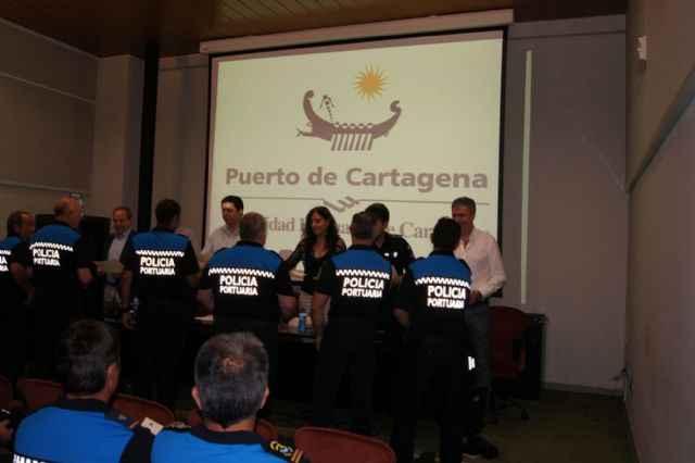 La Policía Portuaria, al día en Protección Personal y Primeros Auxilios - 4, Foto 4