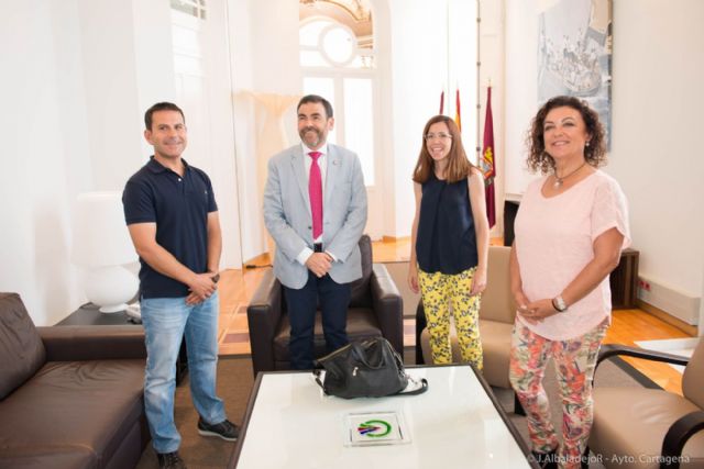 El Ayuntamiento llevará la voz del sector pesquero a la Comunidad Autónoma - 1, Foto 1