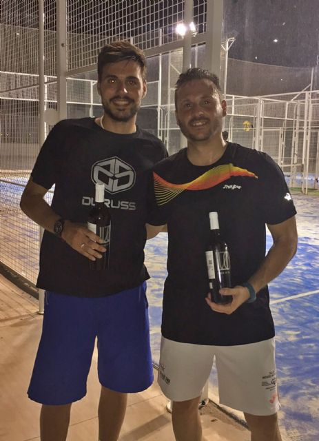 Javier Poveda y Toni Lozano, campeones del minitorneo de pádel nocturno torreño - 2, Foto 2