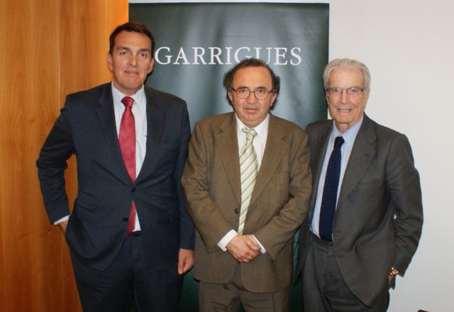 La Fundación Garrigues y la Universidad de Murcia impulsarán la transparencia en el ámbito universitario - 1, Foto 1