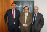 La Fundación Garrigues y la Universidad de Murcia impulsarán la transparencia en el ámbito universitario