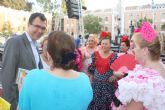 El Alcalde asiste a la 'Noche de Teatro' de las fiestas del Barrio de El Carmen