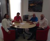 Vuelve la cucaña a las fiestas de Santiago de la Ribera