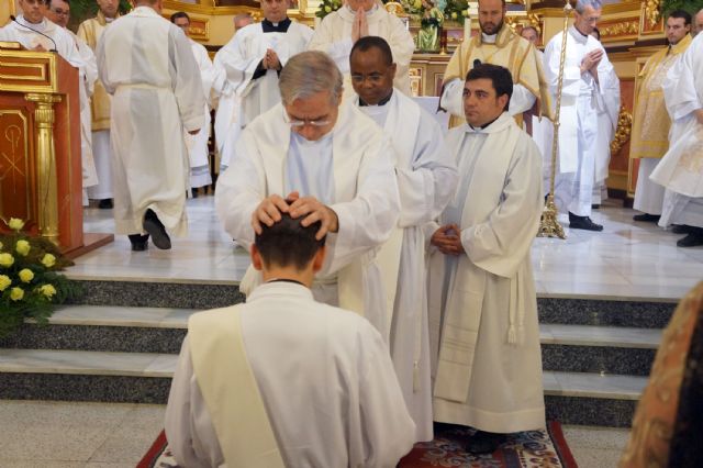 El torreño Jeromín Hernández, ordenado sacerdote en su tierra - 3, Foto 3