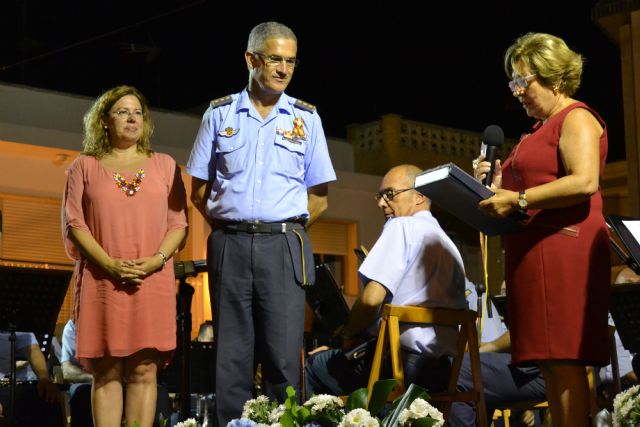 La unidad de Música de la Academia General del Aire honra a la Virgen del Carmen - 2, Foto 2
