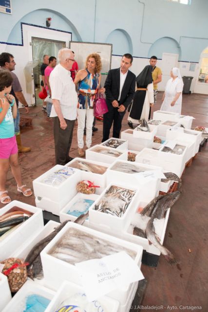 Nueve entidades benéficas reciben 700 kilos de pescado por el Día del Carmen - 2, Foto 2