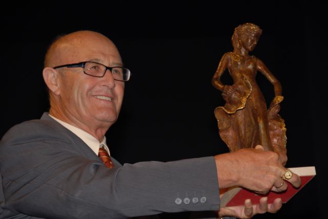 Lo Ferro arranca con una gala solidaria a favor de Nepal - 1, Foto 1