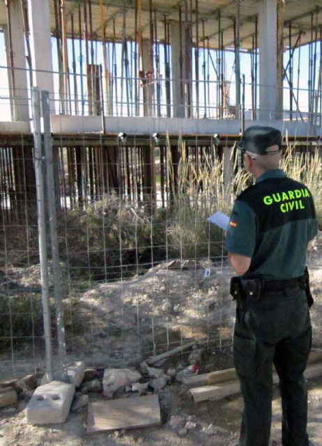 La Guardia Civil ha imputado a dos personas por edificar en un espacio natural protegido - 4, Foto 4
