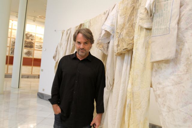 El artista visual Fernando Prats interviene el Palacio Consitorial de Cartagena en torno a catástrofes naturales vividas en Chile - 3, Foto 3