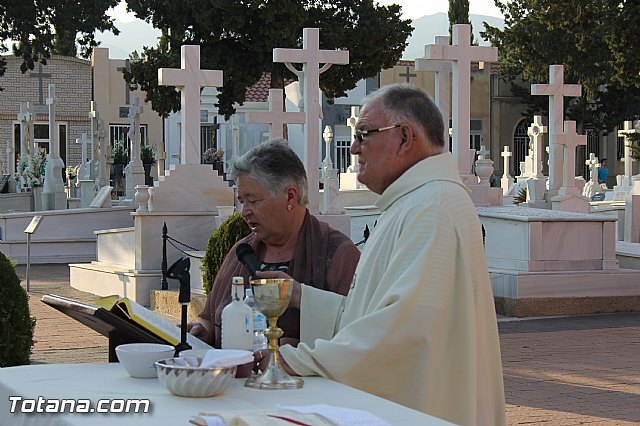 Ayer tuvo lugar la tradicional misa en honor a la Patrona del Cementerio Municipal 