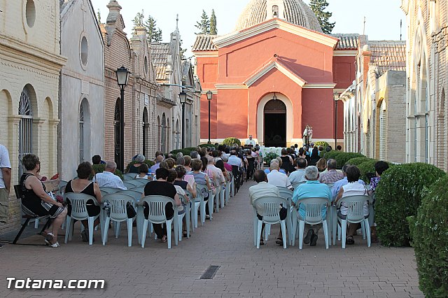 Ayer tuvo lugar la tradicional misa en honor a la Patrona del Cementerio Municipal 