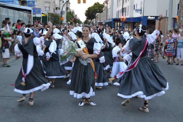 Vecinos de Lo Pagán honran a la Virgen del Camen con una ofrenda de flores y frutos - 2, Foto 2