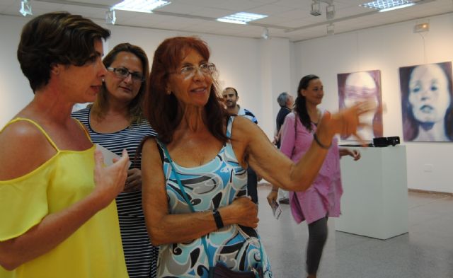 En el umbral  más allá de la expresión - 1, Foto 1