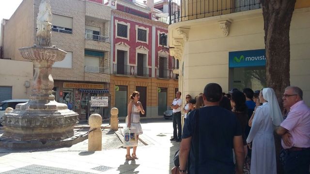 Unas 40 personas participan en la visita turística Conoce Totana desde la Torre de Santiago, Foto 4
