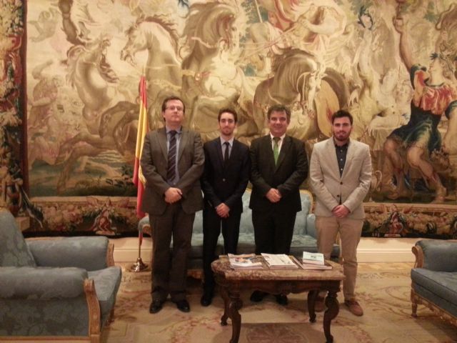 FEREMUR pide al Ministerio la bajada de precios de máster - 1, Foto 1