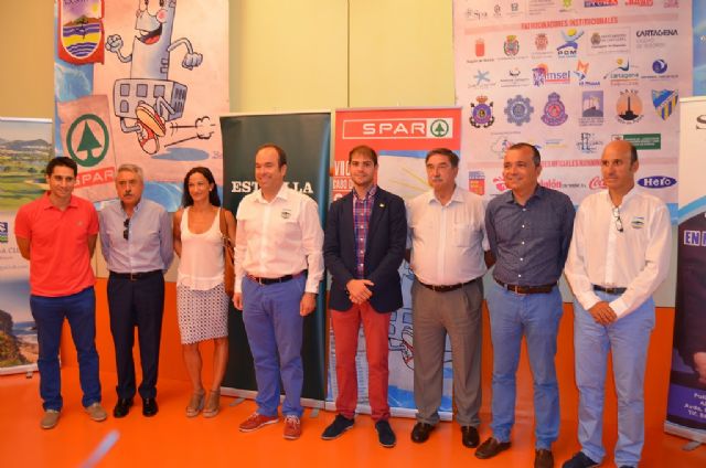 El edil de Deportes, Carlos Albaladejo destacó el valor deportivo, turístico y solidario del Cross Cabo de Palos - 3, Foto 3