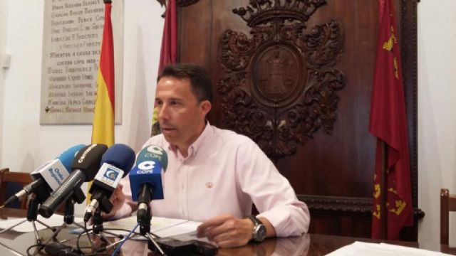 El Ayuntamiento dispone un plan especial para la limpieza de las ocho playas del litoral lorquino durante el verano - 1, Foto 1