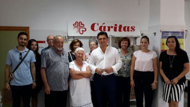 El Ayuntamiento aporta 26.000 euros a Cáritas Santiago de la Ribera - 1, Foto 1