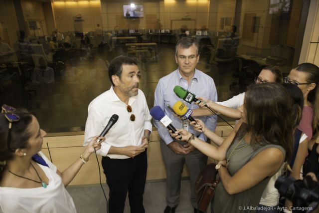 El alcalde y la vicealcaldesa de Cartagena visitan las instalaciones de Repsol - 2, Foto 2