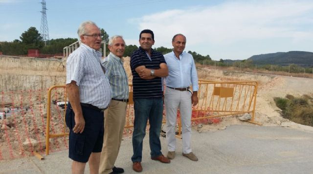 El Concejal de Agricultura visita con regantes de las tres comunidades las obras de la depuradora - 1, Foto 1