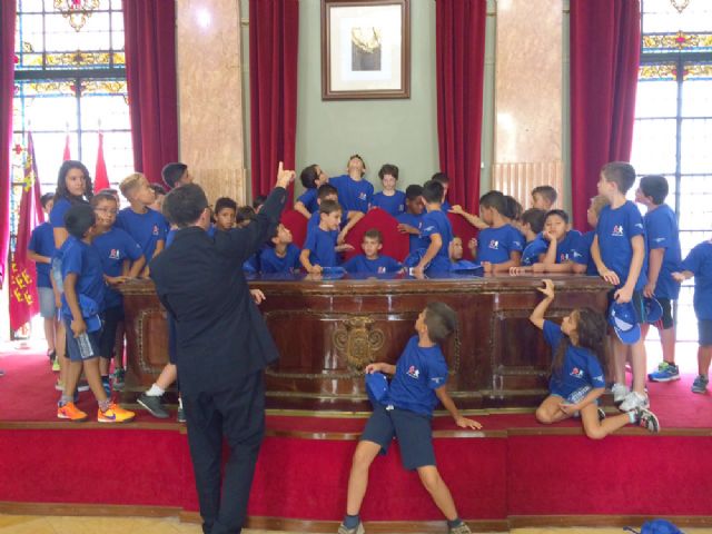 Los niños se hacen dueños del Ayuntamiento - 2, Foto 2