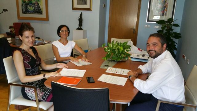 45 menores inmigrantes continuarán participando en el programa de refuerzo escolar de la Fundación FADE - 1, Foto 1