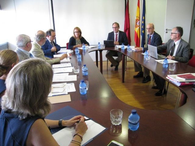 El Consejo Interuniversitario aprueba congelar las tasas universitarias de Grado por segundo año consecutivo y rebajar las de Doctorado un 15 por ciento - 1, Foto 1