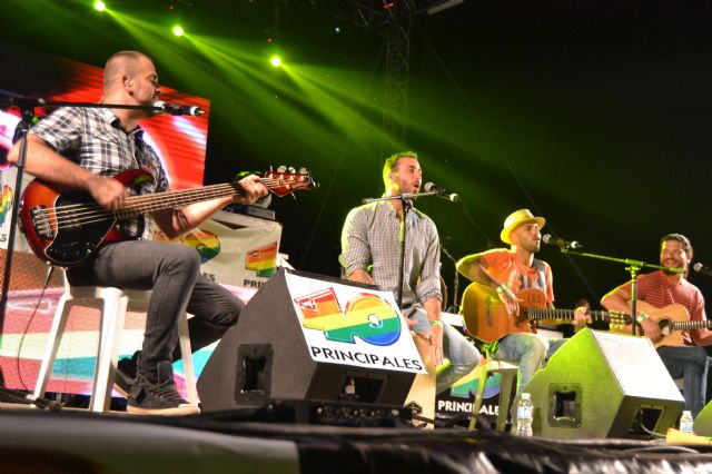 Tony Aguilar reúne a miles de jóvenes en Lo Pagán en una nueva edición del Playa 40 Pop - 2, Foto 2