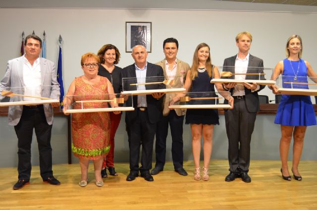 El Alcalde recordó a los pedáneos que se deben a su vecinos en la toma de posesión de los nuevos representantes municipales en las pedanías - 1, Foto 1