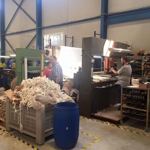 El alcalde y la Concejala de Desarrollo Econmico y Presidenta de PROINVITOSA inician una ronda de visitas a empresas del Polgono - 2