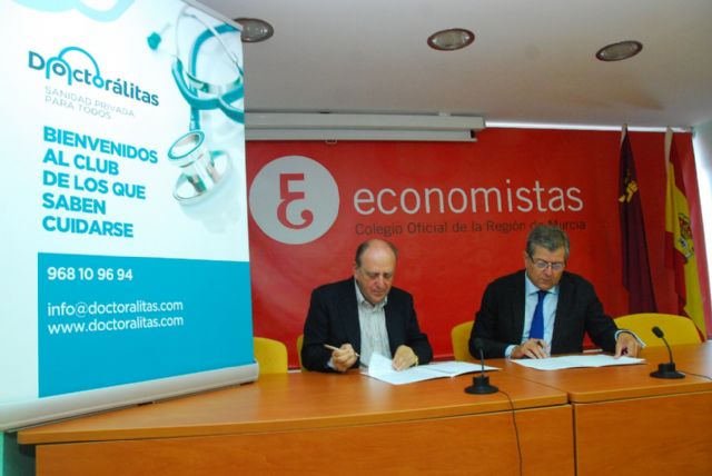 El colegio de economistas de la región de Murcia firma con doctorálitas un acuerdo para favorecer un precio especial para sus colegiados - 1, Foto 1