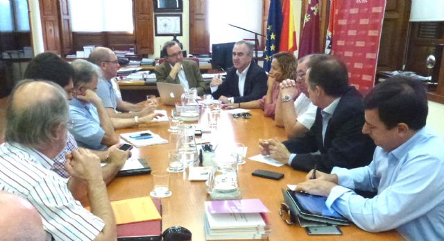 González Tovar: La calidad y excelencia de la Universidad pública regional es la garante de la igualdad de oportunidades - 1, Foto 1