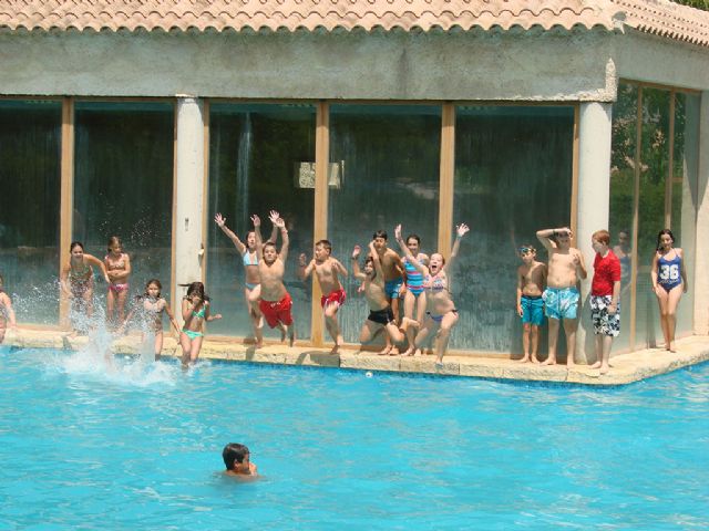 75 niños disfrutan del viii campamento de verano en Nerpio, Foto 1