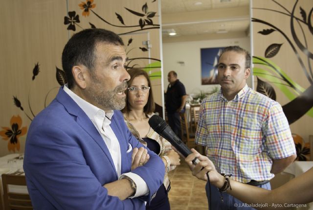 El alcalde y la vicealcaldesa escuchan las necesidades del Polígono Los Camachos - 3, Foto 3