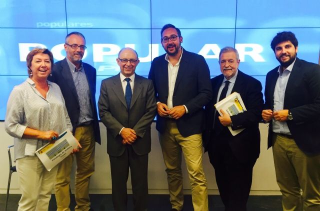 Víctor Martínez: La reforma del IRPF devuelve a los murcianos 162 millones de euros en 2015 - 1, Foto 1