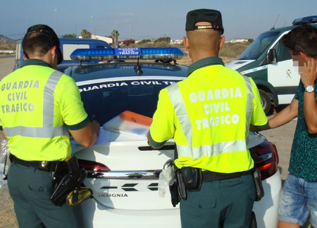 La Guardia Civil realiza más de 6.000 pruebas de alcoholemia y droga en los dos últimos fines de semana - 2, Foto 2