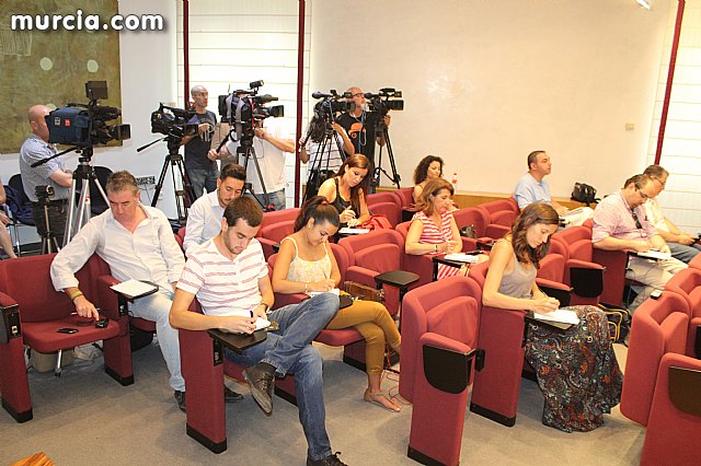 El alcalde solicita la ayuda del Gobierno regional para afrontar la “difcil y muy preocupante” situacin econmico-financiera municipal - 4