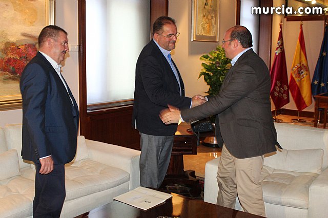 El alcalde solicita la ayuda del Gobierno regional para afrontar la “difcil y muy preocupante” situacin econmico-financiera municipal - 7