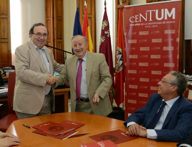 La Universidad de Murcia y el Hospital La Vega colaborarán en el estudio del derecho sanitario - 1, Foto 1