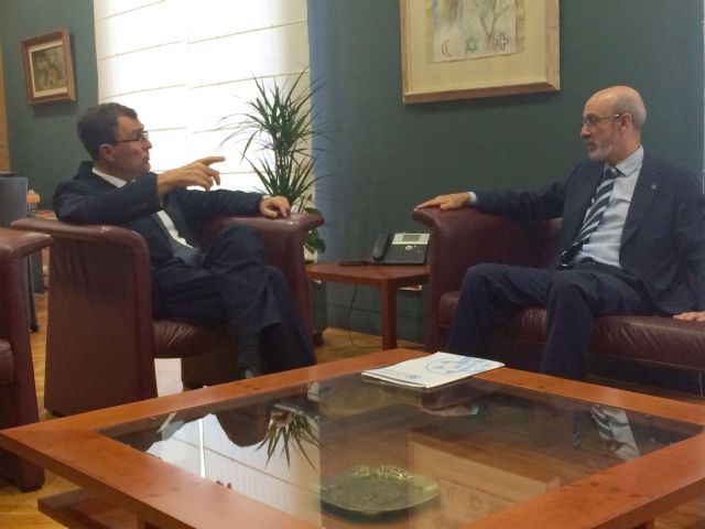 El Alcalde y el Rector analizan nuevas fórmulas de apoyo a los 1.300 alumnos murcianos que estudian en la UPCT - 1, Foto 1