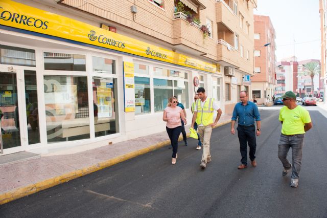 Mejoran la pavimentacin del casco urbano de Puerto de Mazarrn, Foto 2